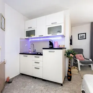 https://apartments-casa-ivona.in-istria.net