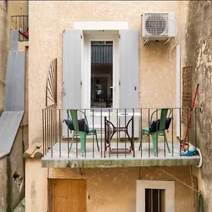 https://le-bonheur-studio-terrasse-centre-ville.fr-provencehotel.com